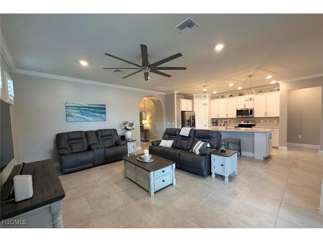 3425 Hampton Boulevard Alva FL 33920 2025016314 image11