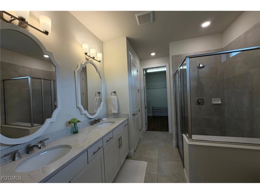 3425 Hampton Boulevard Alva FL 33920 2025016314 image15