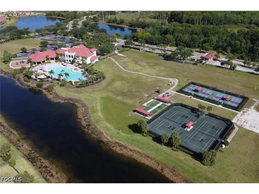3425 Hampton Boulevard Alva FL 33920 2025016314 image44
