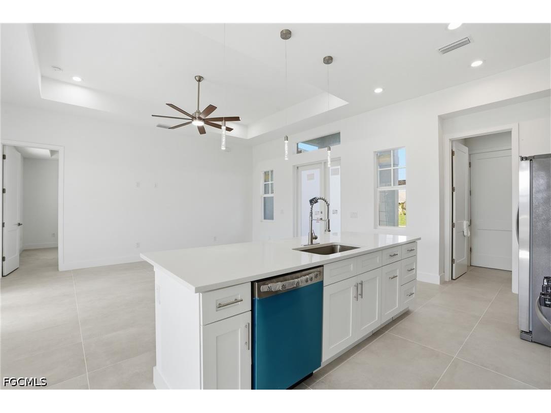 3425 NE 14th Place Cape Coral FL 33909 2026017238 image10