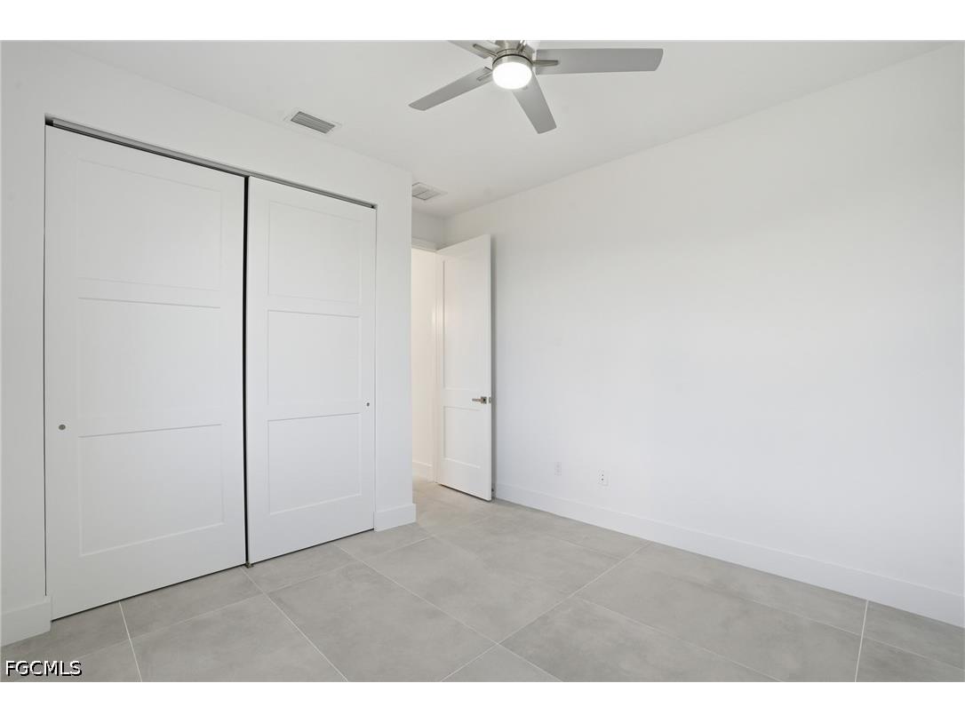 3425 NE 14th Place Cape Coral FL 33909 2026017238 image22