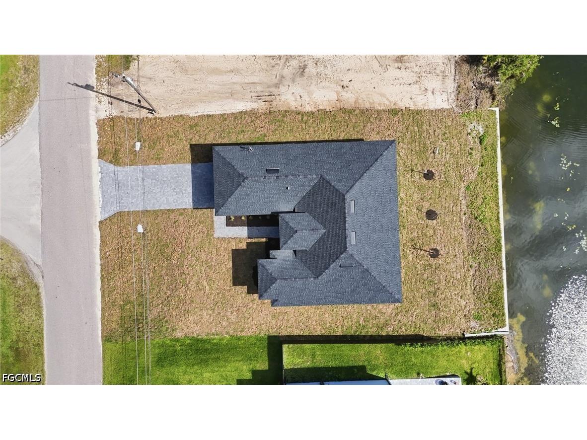 3425 NE 14th Place Cape Coral FL 33909 2026017238 image35