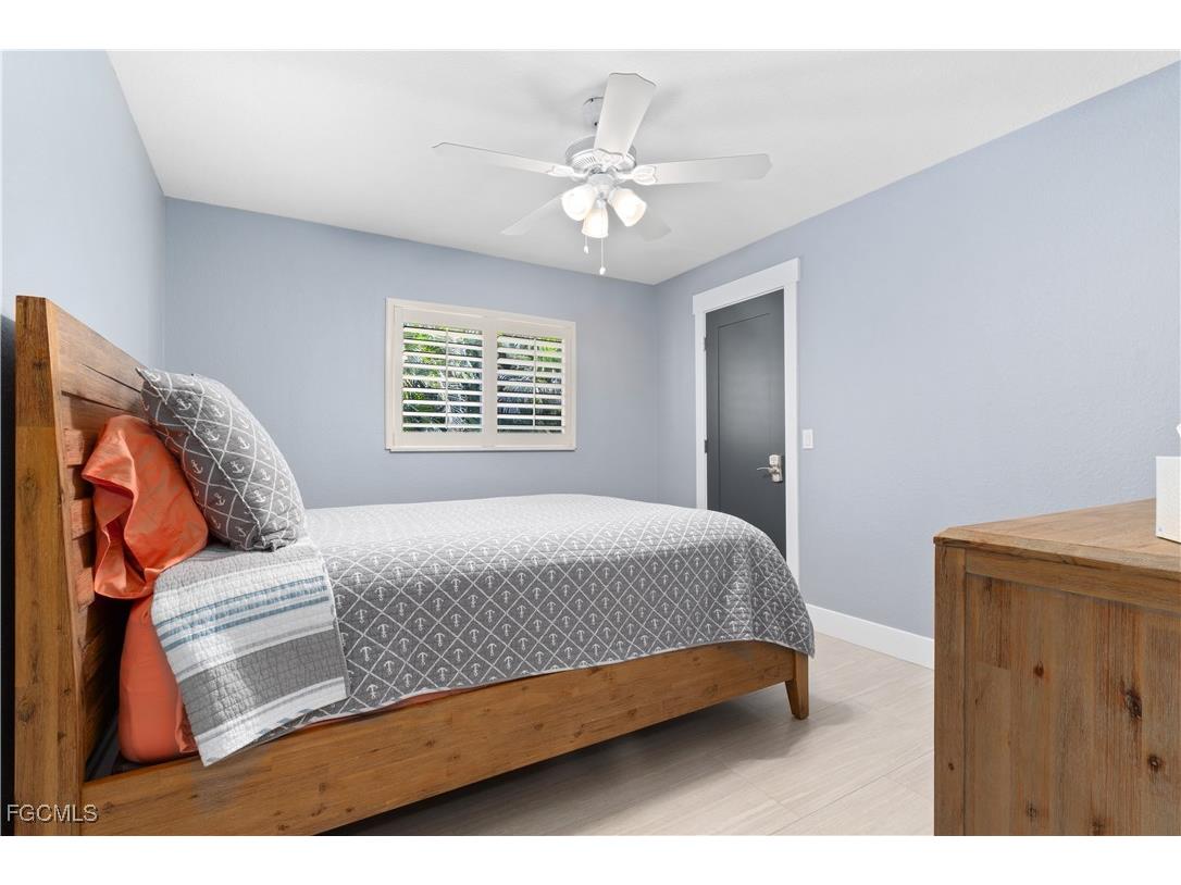 3425 SE 4th Avenue Cape Coral FL 33904 2025000218 image40