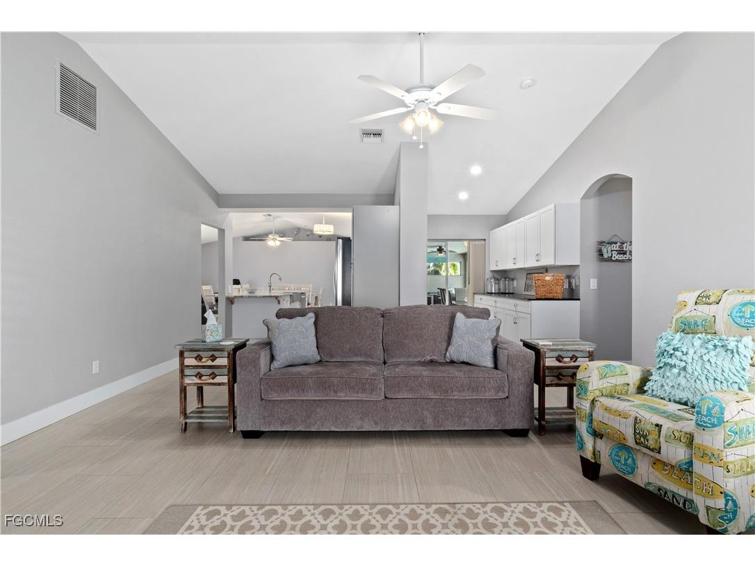 3425 SE 4th Avenue Cape Coral FL 33904 2025000218 image47