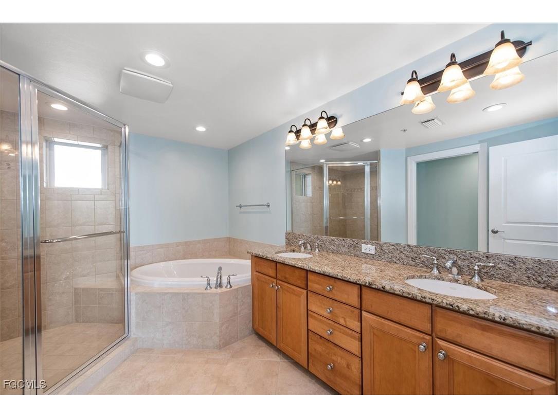 3426 Hancock Bridge Parkway #1203 North Fort Myers FL 33903 2025013086 image29