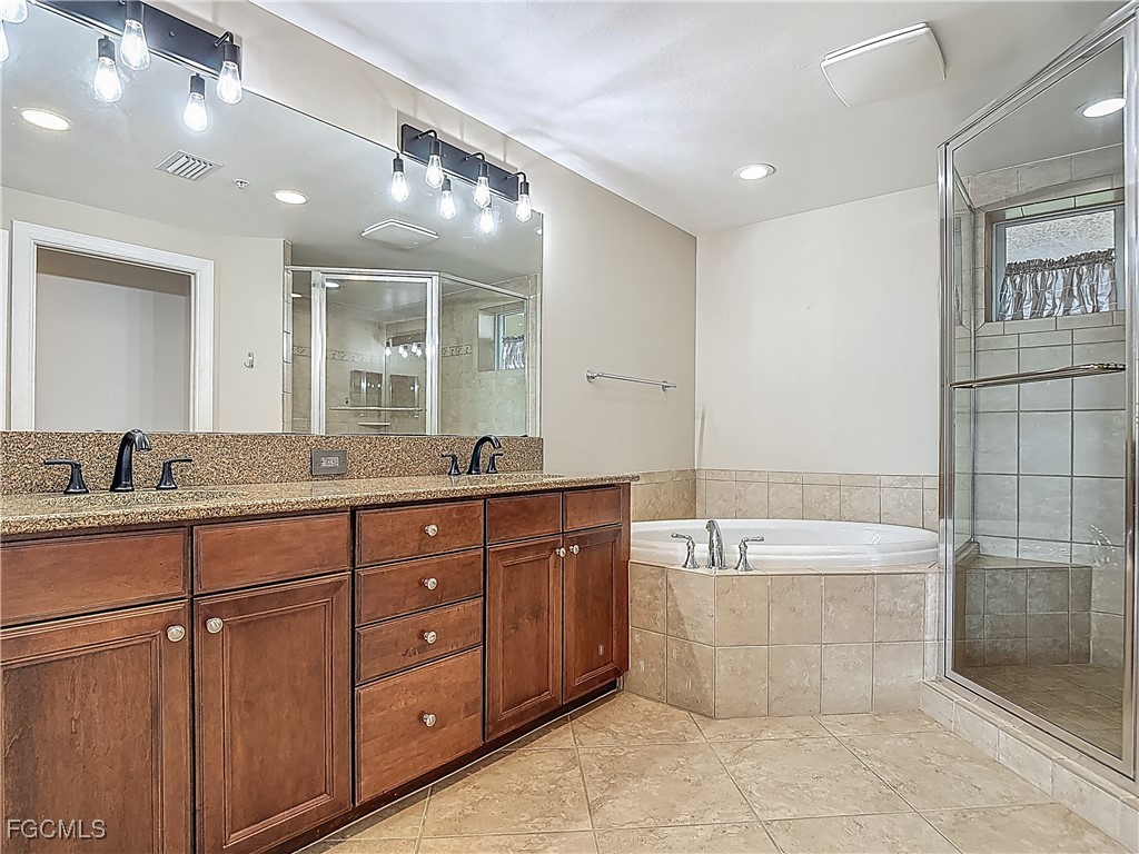 3426 Hancock Bridge Parkway #706 North Fort Myers FL 33903 2025021832 image33