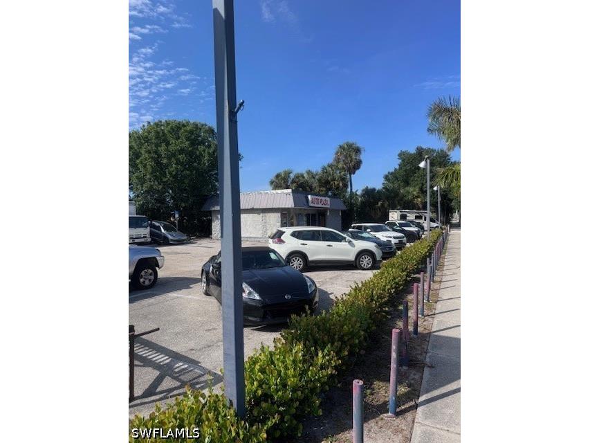3426 Palm Beach Boulevard Fort Myers FL 33916 226017991 image2