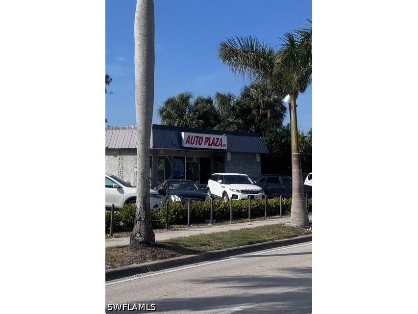 3426 Palm Beach Boulevard Fort Myers FL 33916 226017991 image3