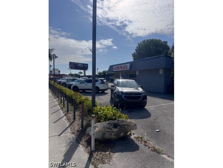 3426 Palm Beach Boulevard Fort Myers FL 33916 226017991 image4
