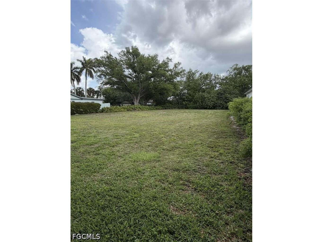 3427 Avocado Drive Fort Myers FL 33901 2026016167 image2