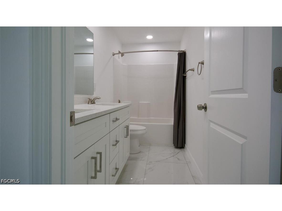 3428 Jeffcott Street Fort Myers FL 33916 2026026216 image15