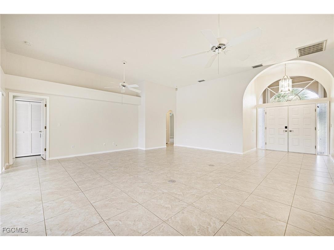 3428 SW 7th Terrace Cape Coral FL 33991 2025008423 image15