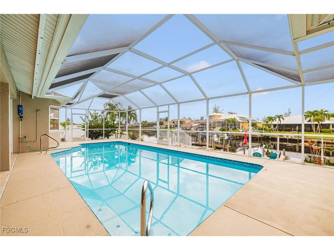 3428 SW 7th Terrace Cape Coral FL 33991 2025008423 image2