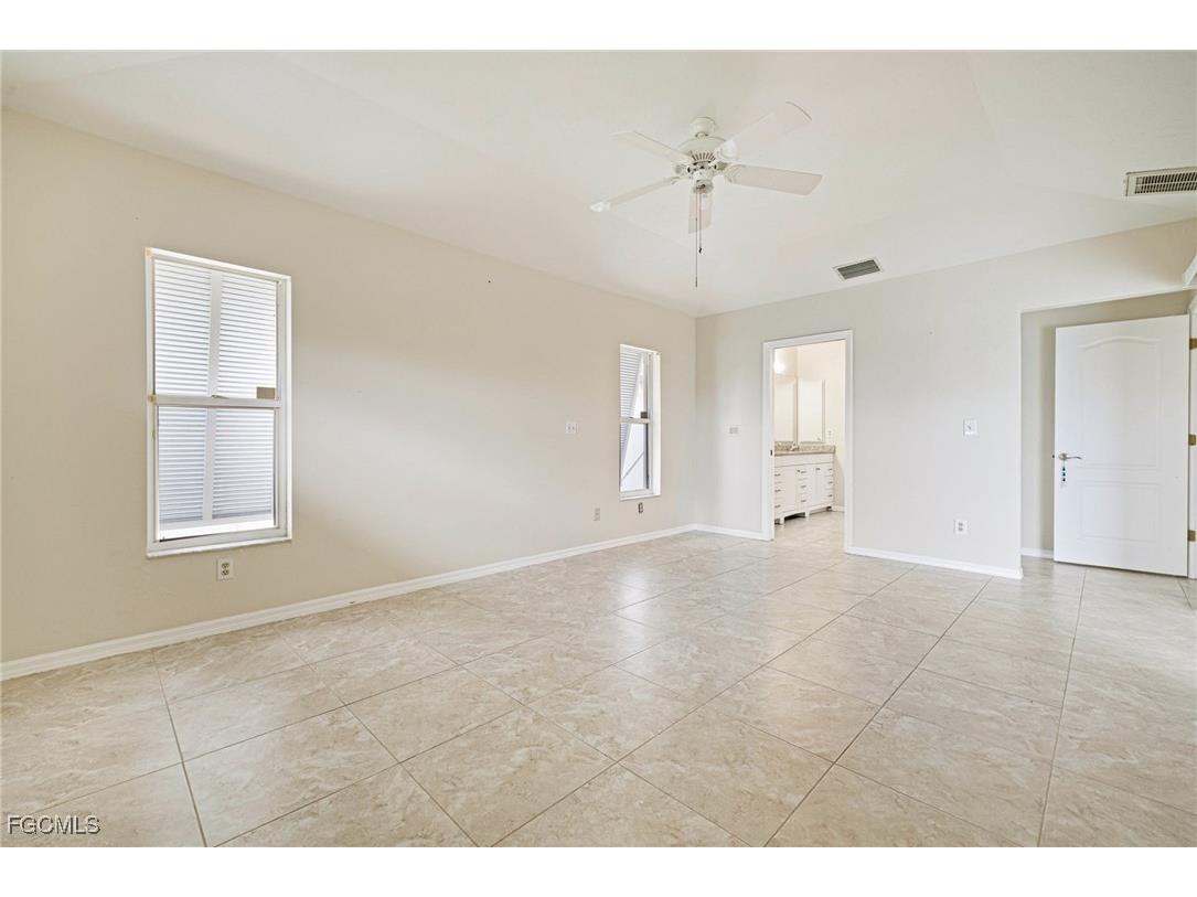3428 SW 7th Terrace Cape Coral FL 33991 2025008423 image27