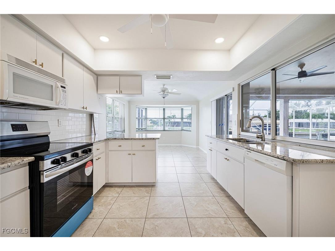 3428 SW 7th Terrace Cape Coral FL 33991 2025008423 image9