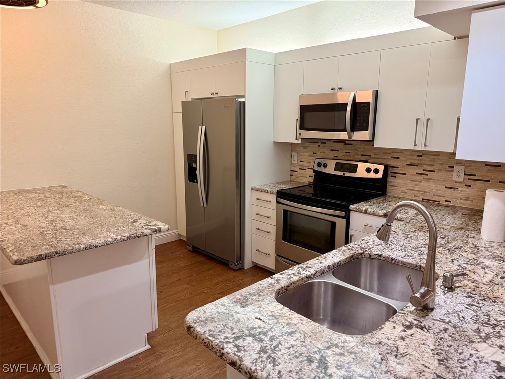 343 Dover Place #A103 Naples FL 34104 225082611 image4