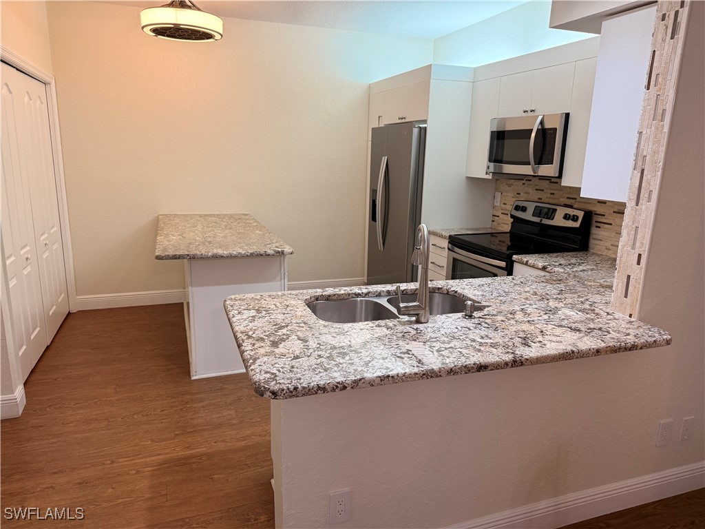 343 Dover Place #A103 Naples FL 34104 225082611 image5