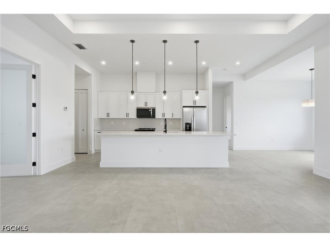 343 NE 15th Street Cape Coral FL 33909 2026029233 image10