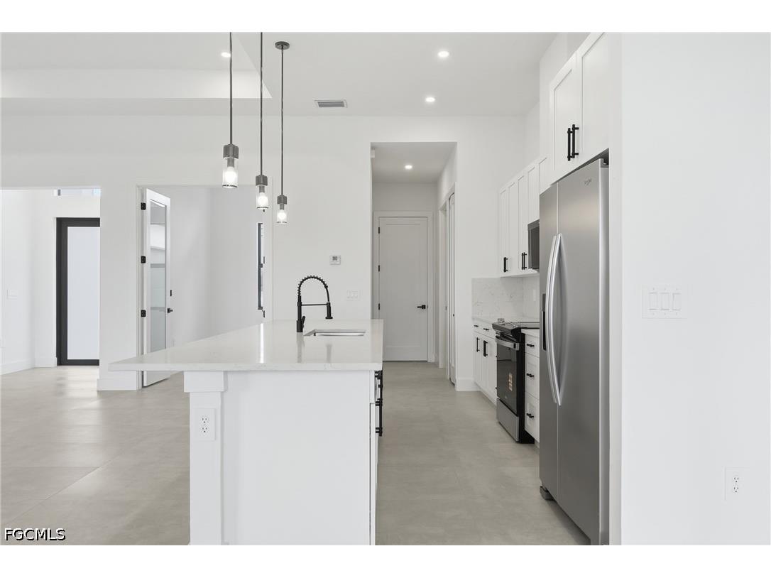 343 NE 15th Street Cape Coral FL 33909 2026029233 image16