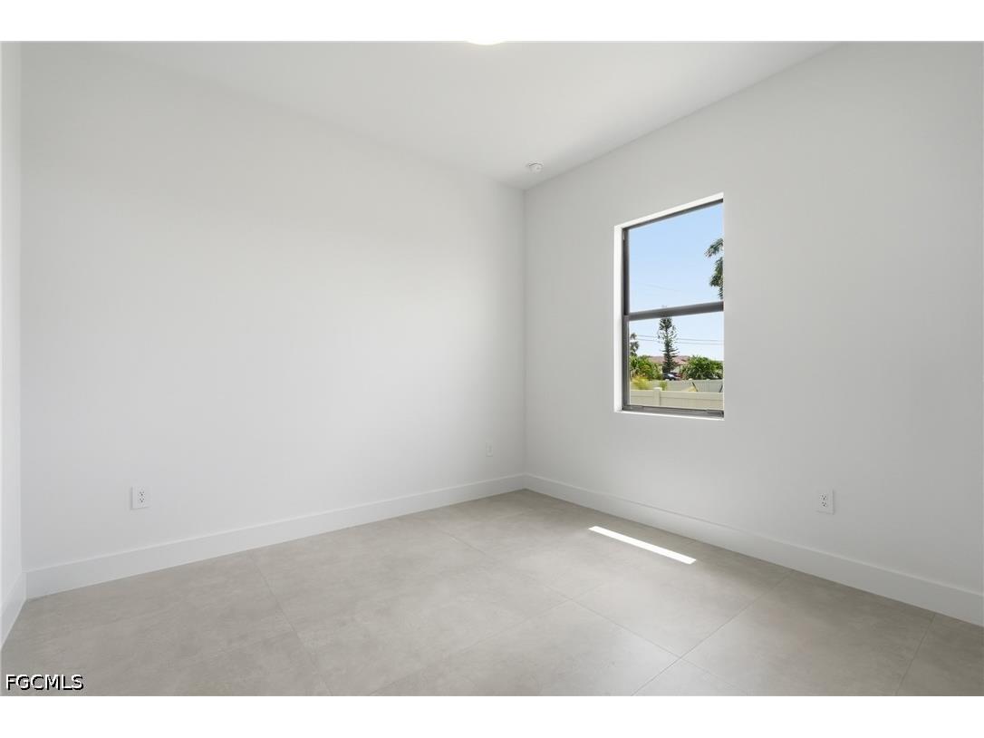 343 NE 15th Street Cape Coral FL 33909 2026029233 image34