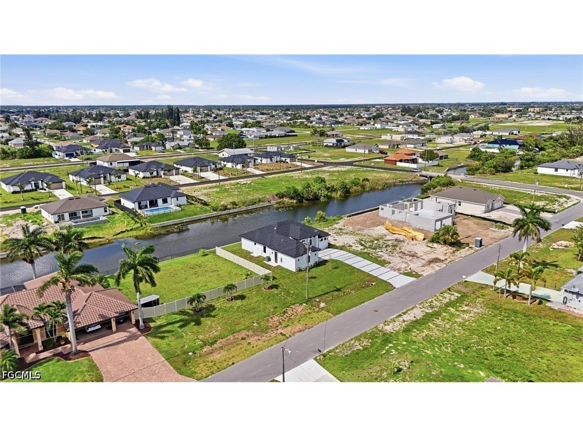 343 NE 15th Street Cape Coral FL 33909 2026029233 image5