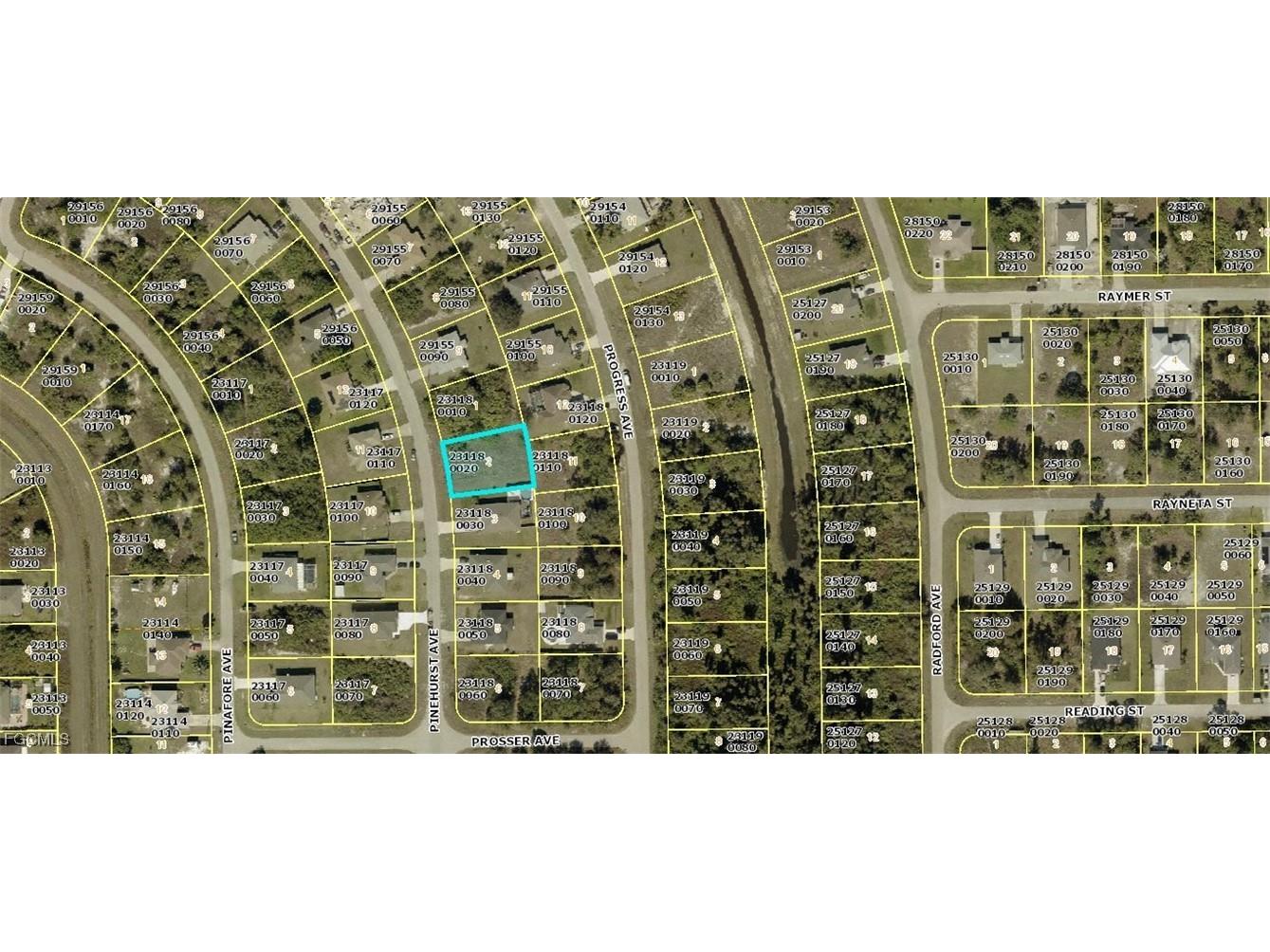 343 Pinehurst Avenue Lehigh Acres FL 33974 2025023137 image3