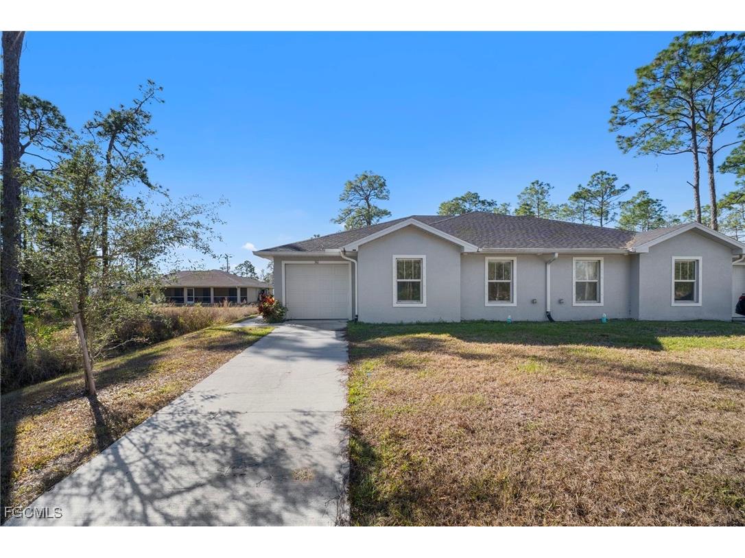 343 Reeves Street Lehigh Acres FL 33972 2025013772 image1