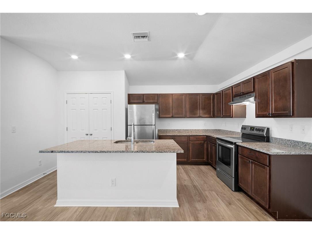 343 Reeves Street Lehigh Acres FL 33972 2025013772 image11