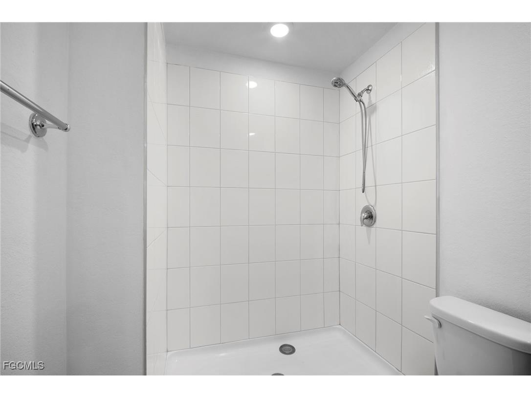 343 Reeves Street Lehigh Acres FL 33972 2025013772 image22