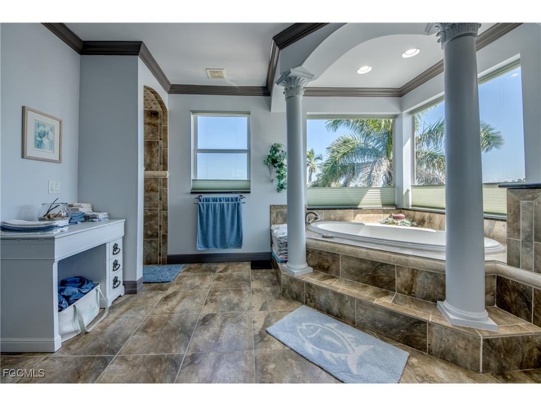 3430 1st Avenue Saint James City FL 33956 2025000268 image33