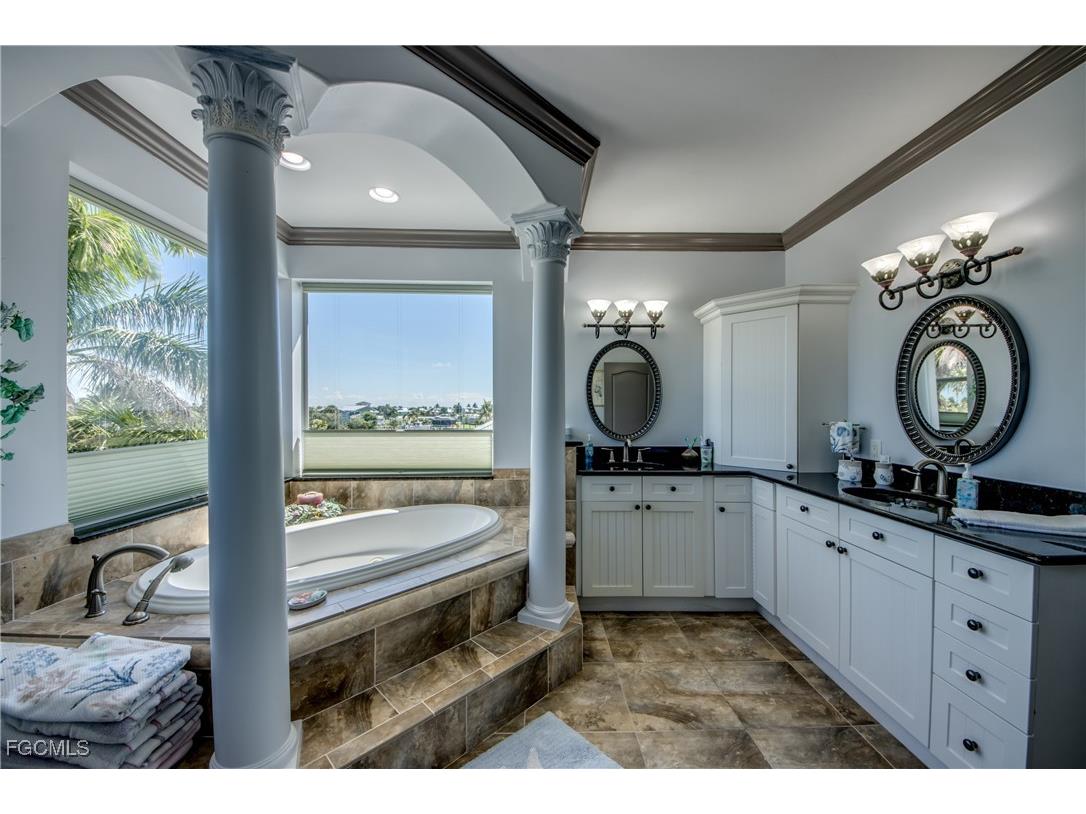 3430 1st Avenue Saint James City FL 33956 2025000268 image34
