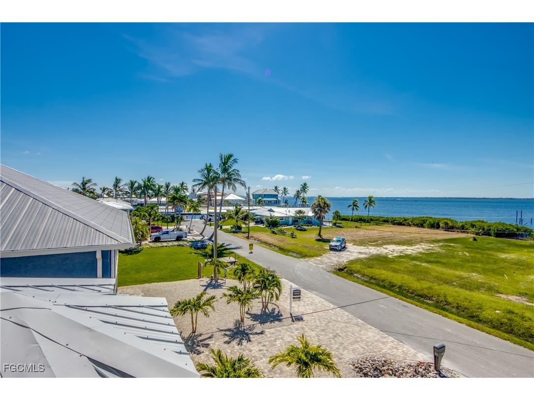 3430 1st Avenue Saint James City FL 33956 2025000268 image37