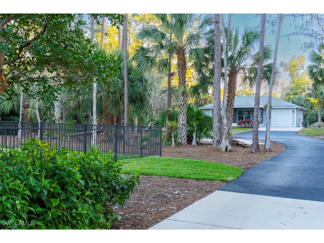 3430 27th Avenue SW Naples FL 34117 225054362 image29