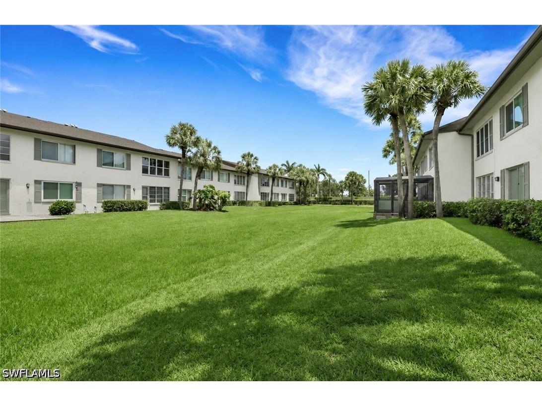3430 Frosty Way #12 Naples FL 34112 225070242 image10