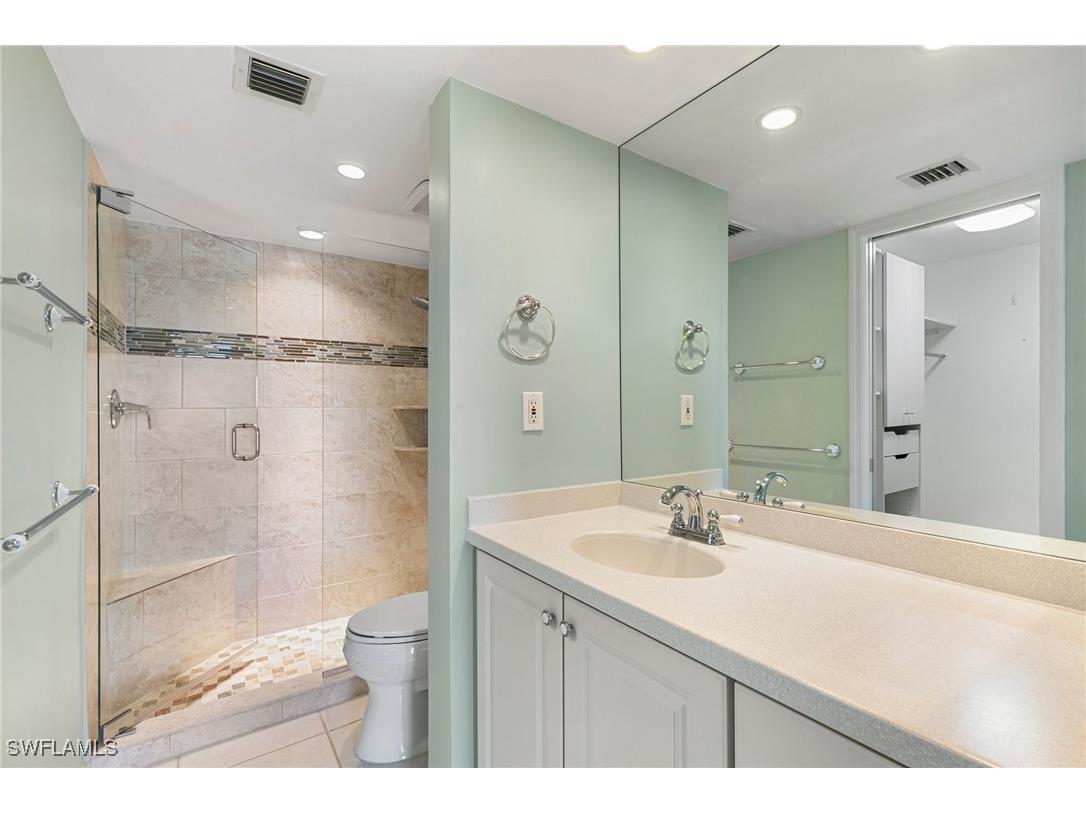 3430 Gulf Shore Boulevard N #2B Naples FL 34103 225084501 image15