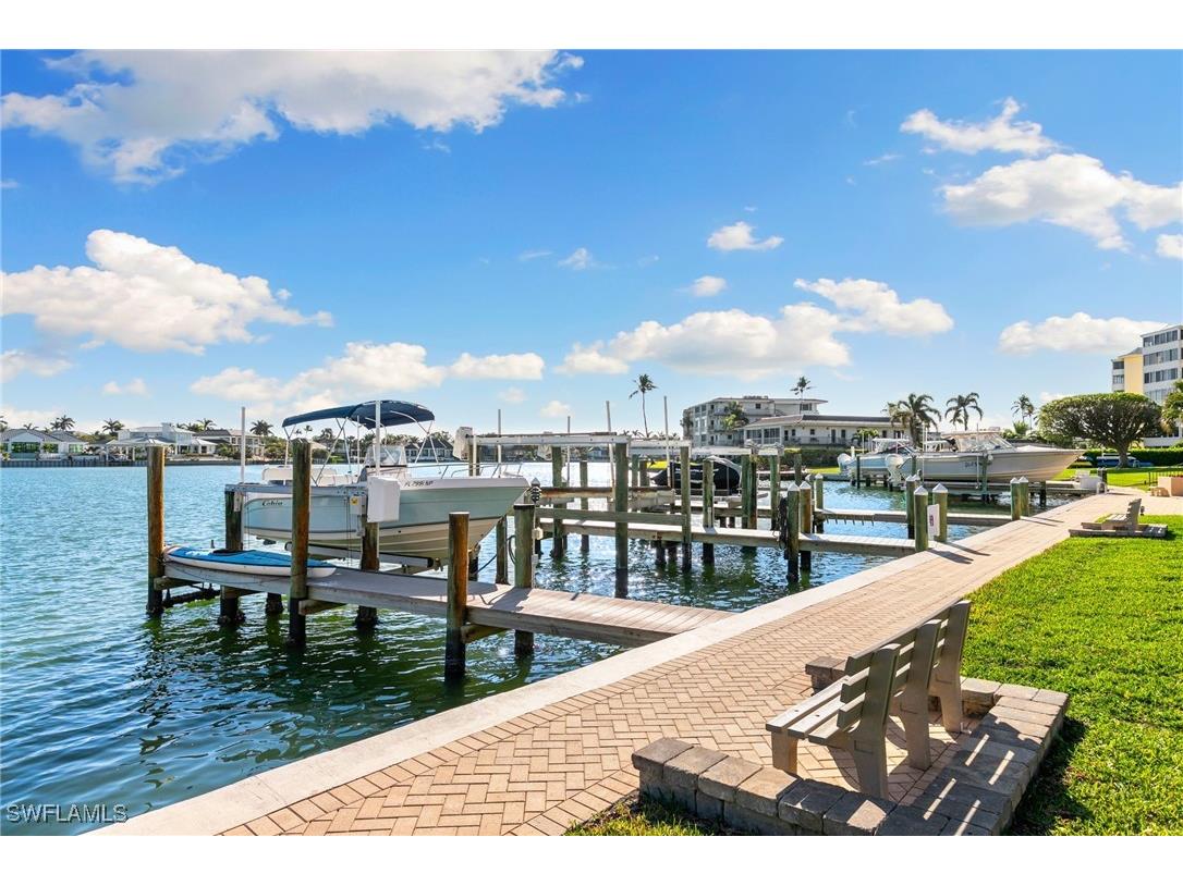 3430 Gulf Shore Boulevard N #2B Naples FL 34103 225084501 image25