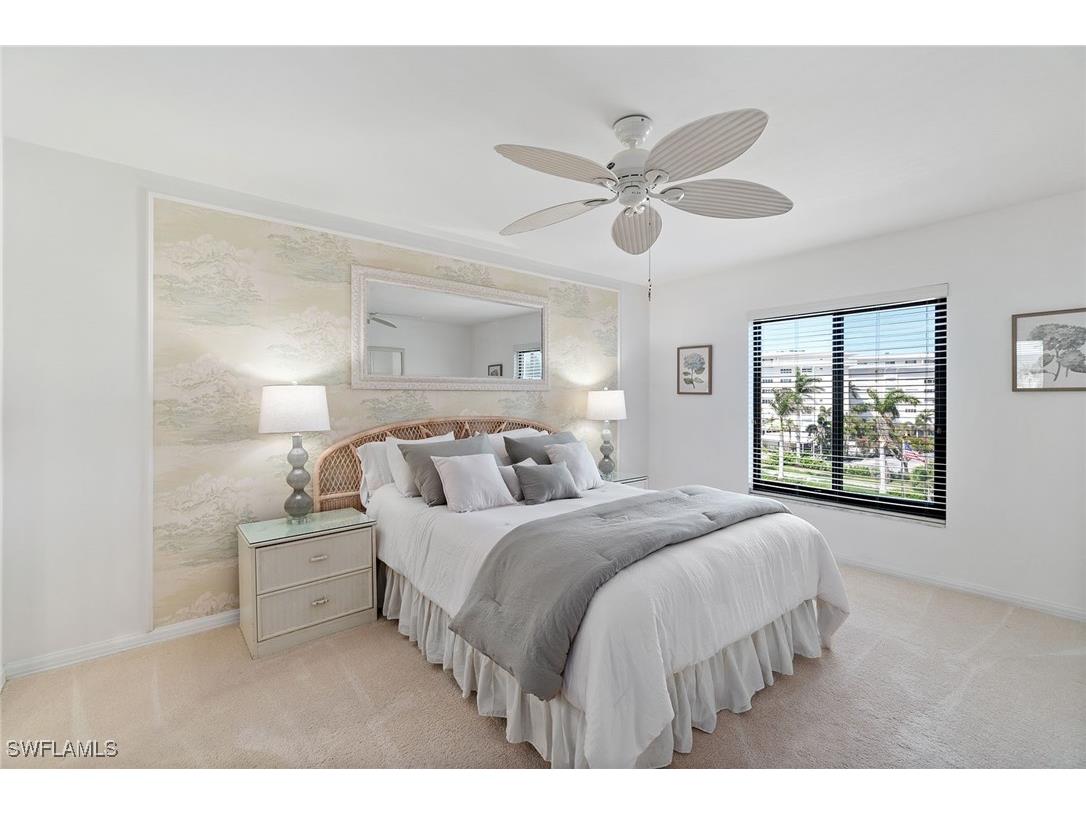 3430 Gulf Shore Boulevard N #4I Naples FL 34103 225039193 image19