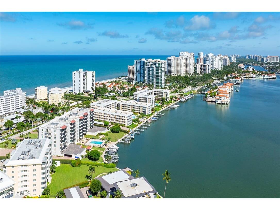 3430 Gulf Shore Boulevard N #4I Naples FL 34103 225039193 image23
