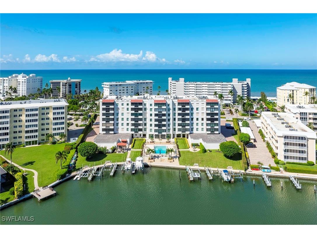 3430 Gulf Shore Boulevard N #4I Naples FL 34103 225039193 image24