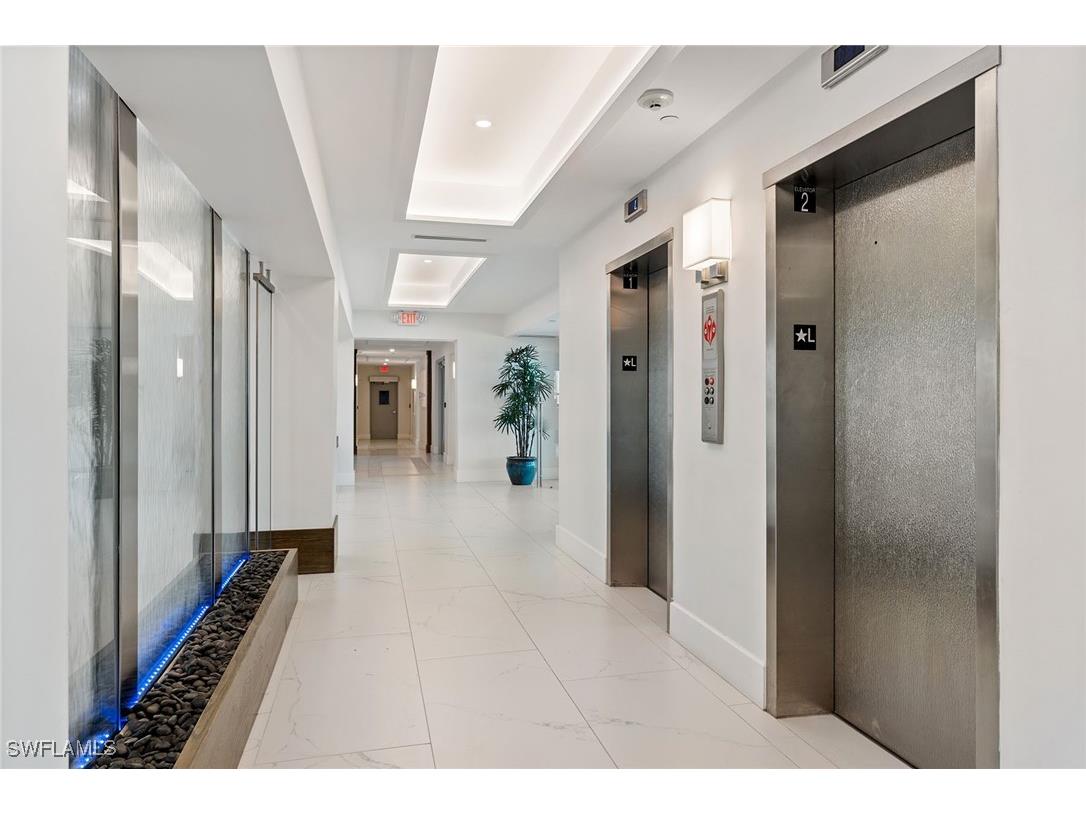 3430 Gulf Shore Boulevard N #4I Naples FL 34103 225039193 image32