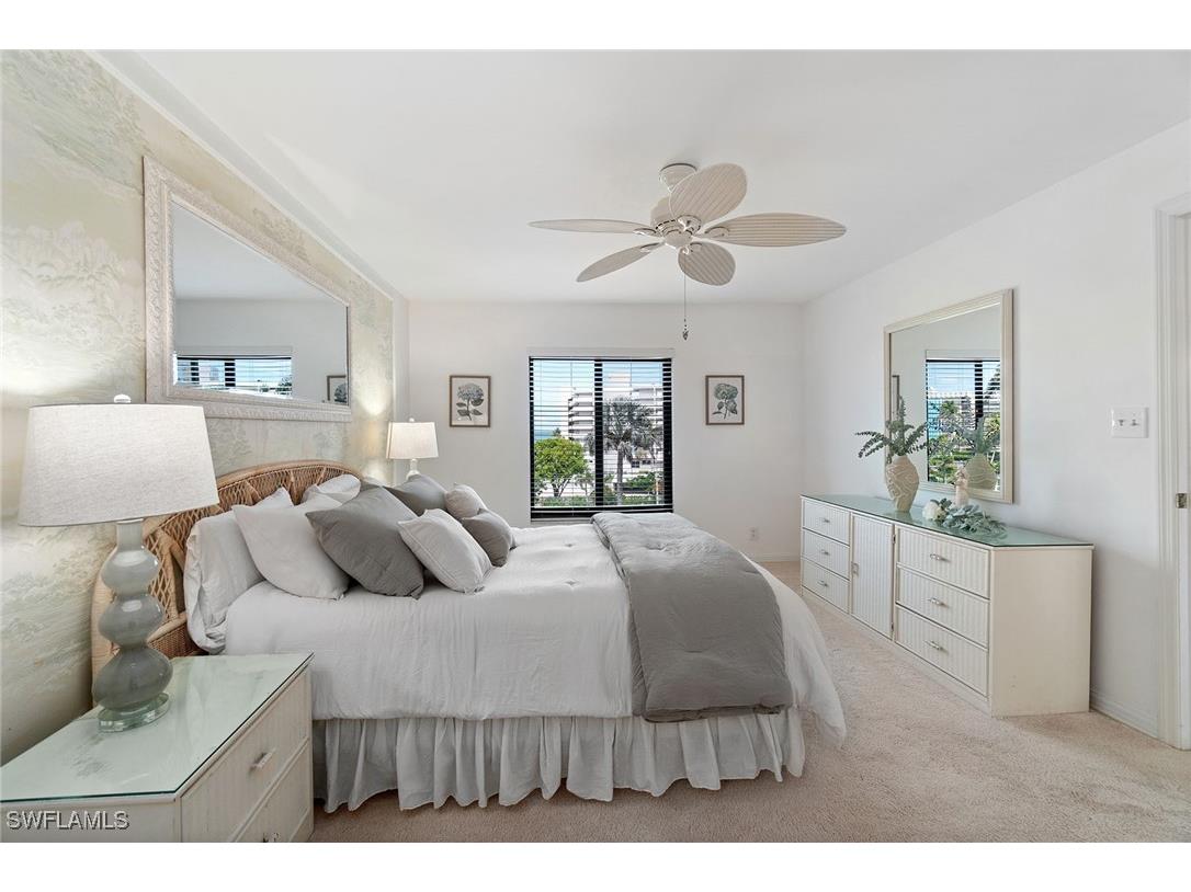 3430 Gulf Shore Boulevard N #4I Naples FL 34103 225039193 image45