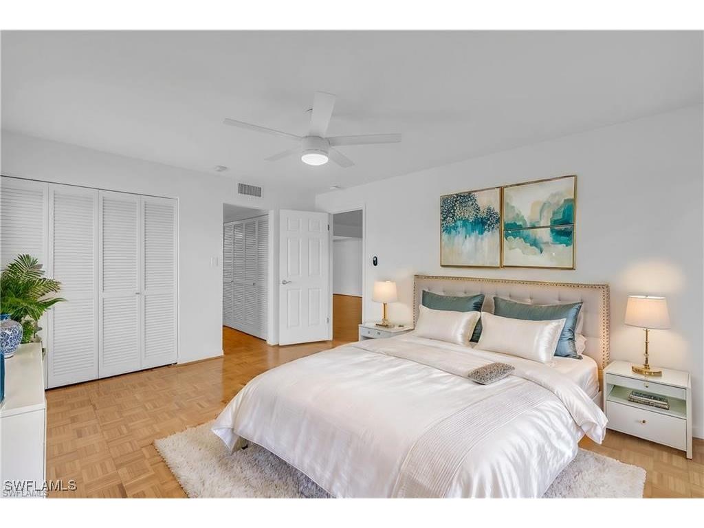 3430 Gulf Shore Boulevard N #4J Naples FL 34103 225063353 image10