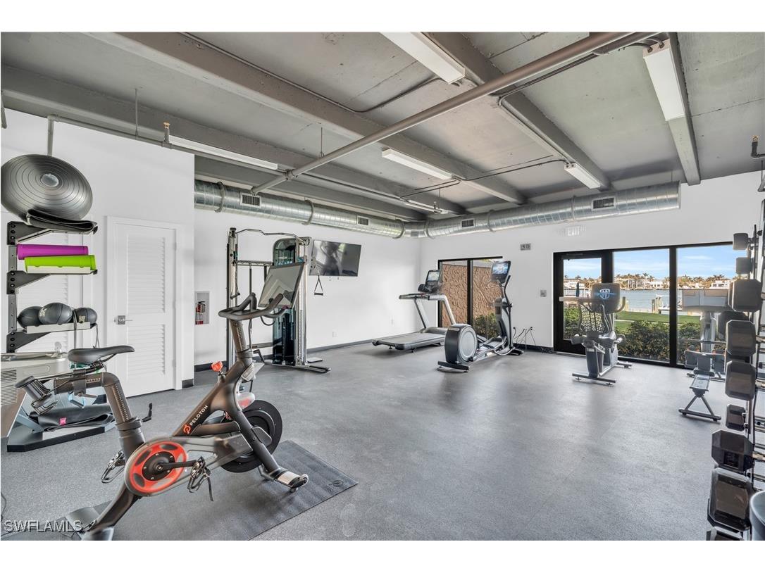 3430 Gulf Shore Boulevard N #4J Naples FL 34103 225063353 image23