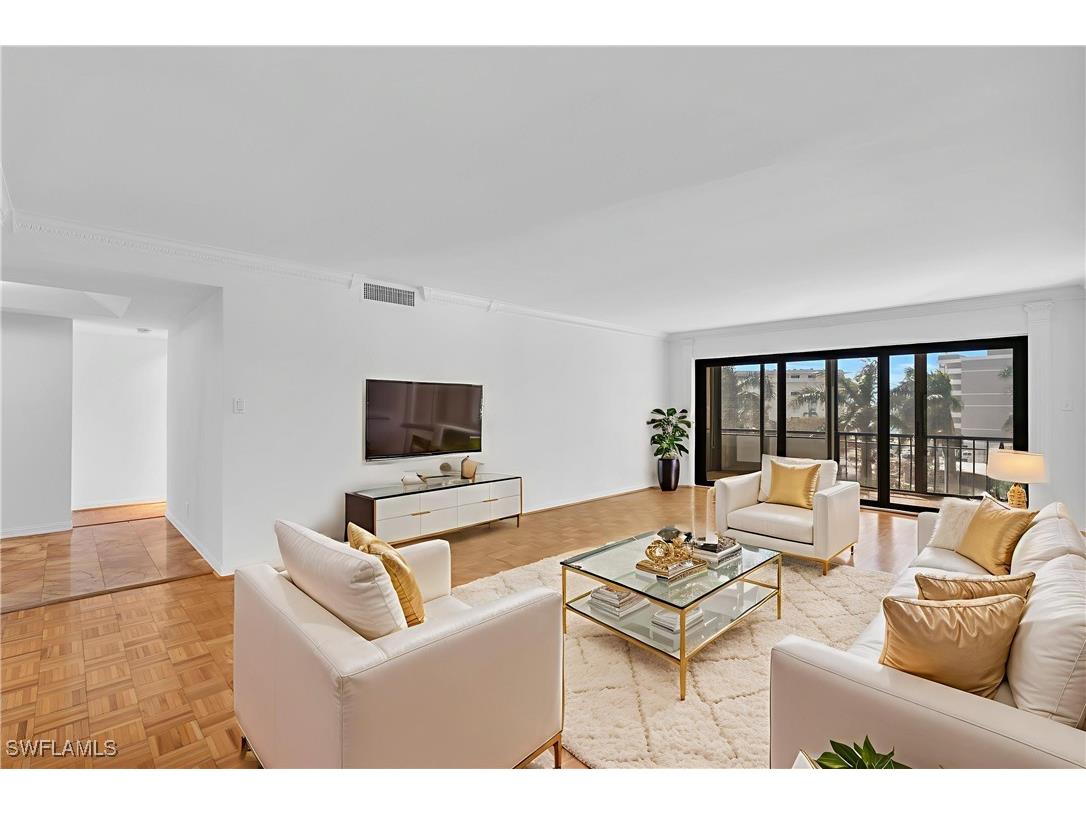 3430 Gulf Shore Boulevard N #4J Naples FL 34103 225063353 image7