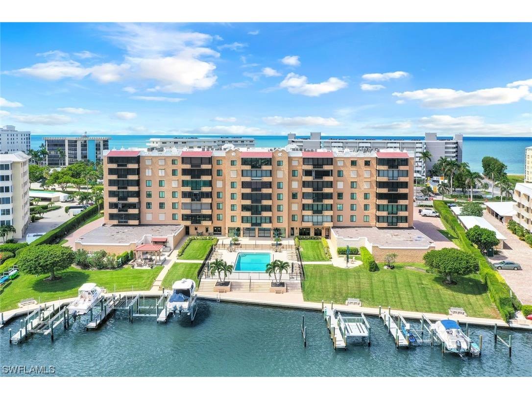 3430 Gulf Shore Boulevard N #5C Naples FL 34103 223094309 image1