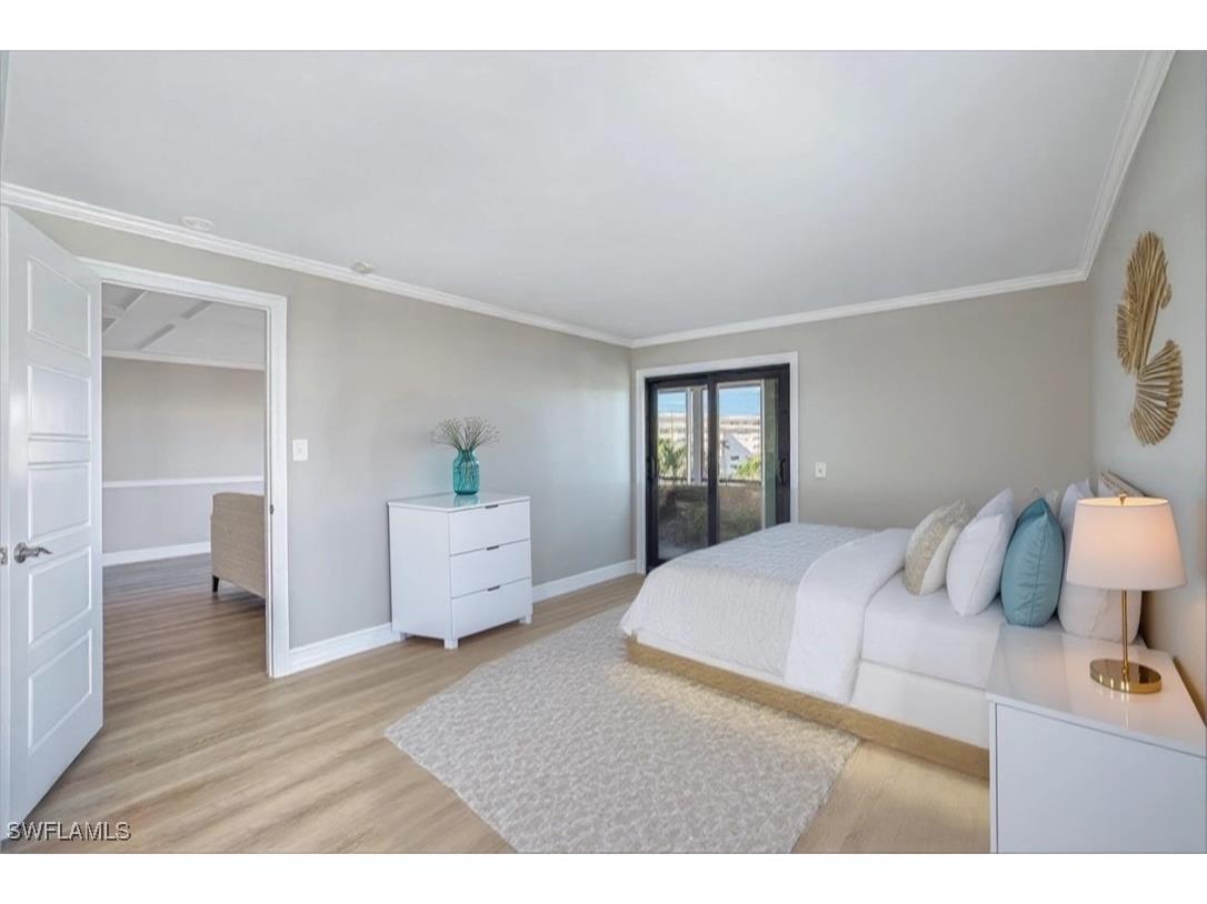 3430 Gulf Shore Boulevard N #5J Naples FL 34103 225068290 image10