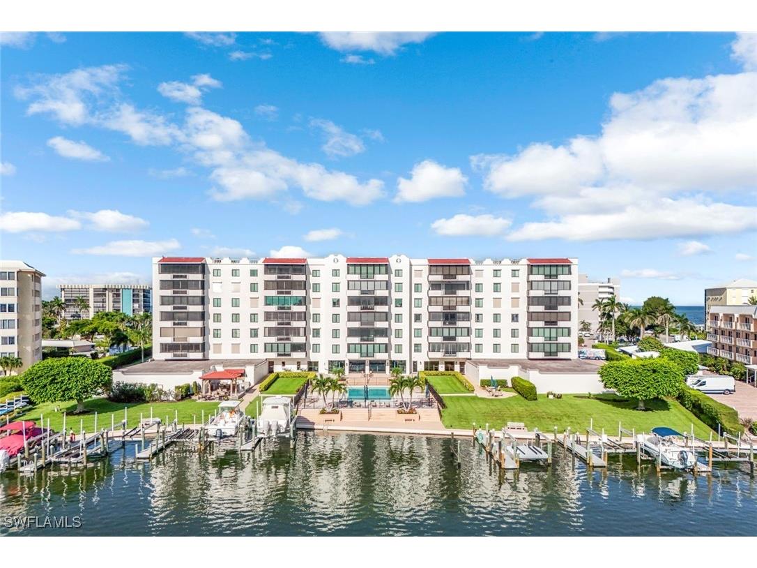 3430 Gulf Shore Boulevard N #5J Naples FL 34103 225068290 image29