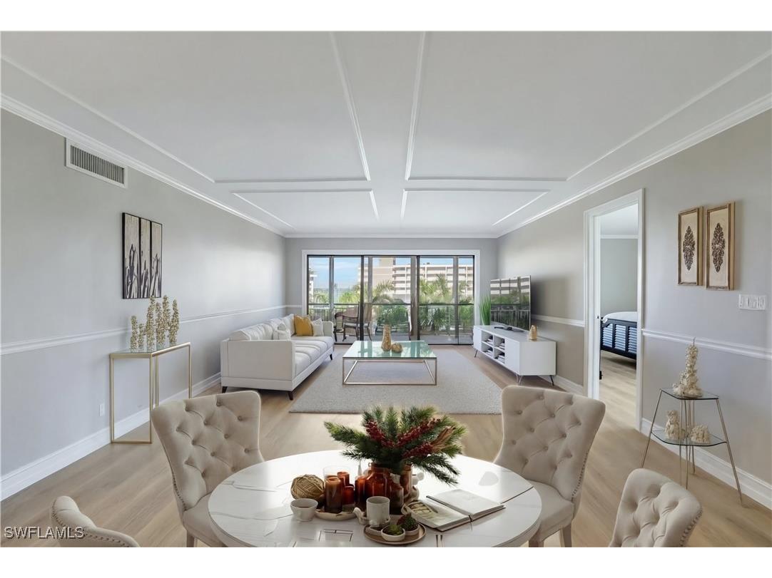 3430 Gulf Shore Boulevard N #5J Naples FL 34103 225068290 image4