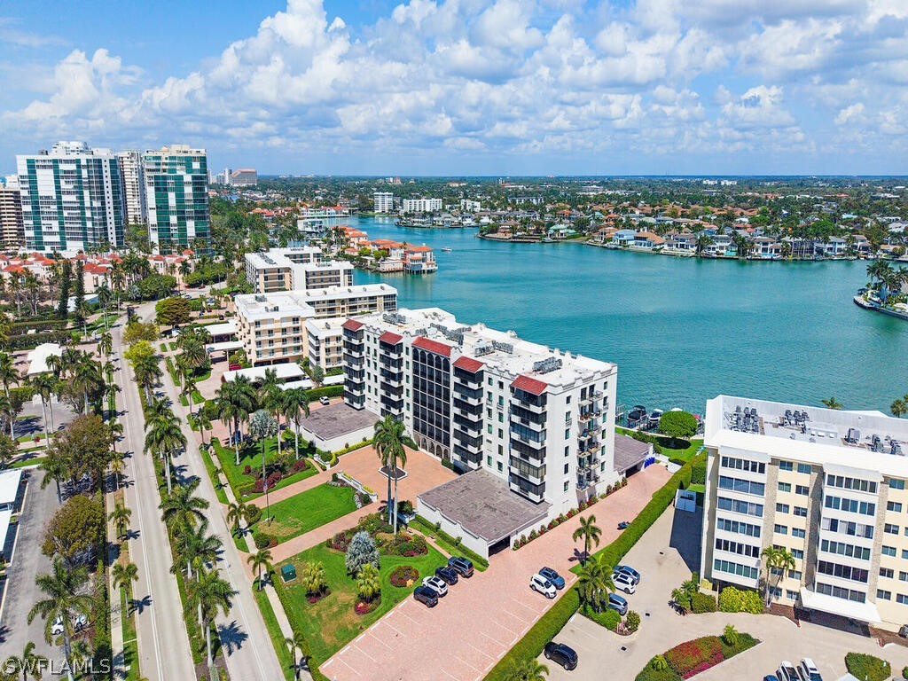 3430 Gulf Shore Boulevard N #6C Naples FL 34103 226011177 image17