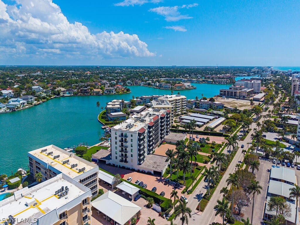 3430 Gulf Shore Boulevard N #6C Naples FL 34103 226011177 image22